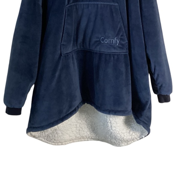 The Comfy Oversized Sherpa Lined Hooded Wearable Blanket - Picture 3 of 10